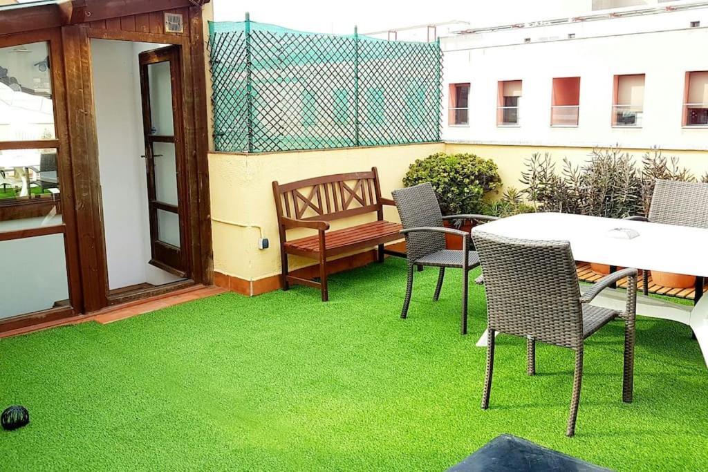 6 Pax Duplex Penthouse Las Ramblas Barcelona Leilighet